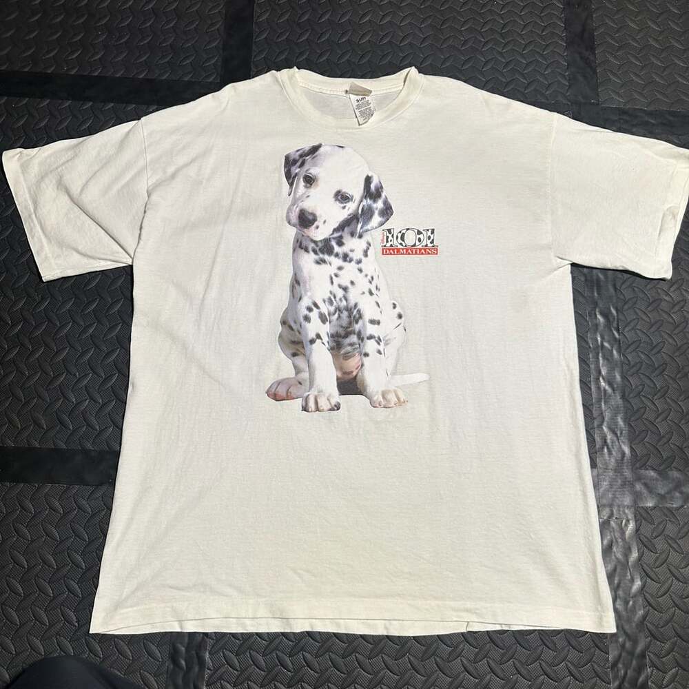 Vintage 90s Disney 101 Dalmatians Puppy Graphic Tee